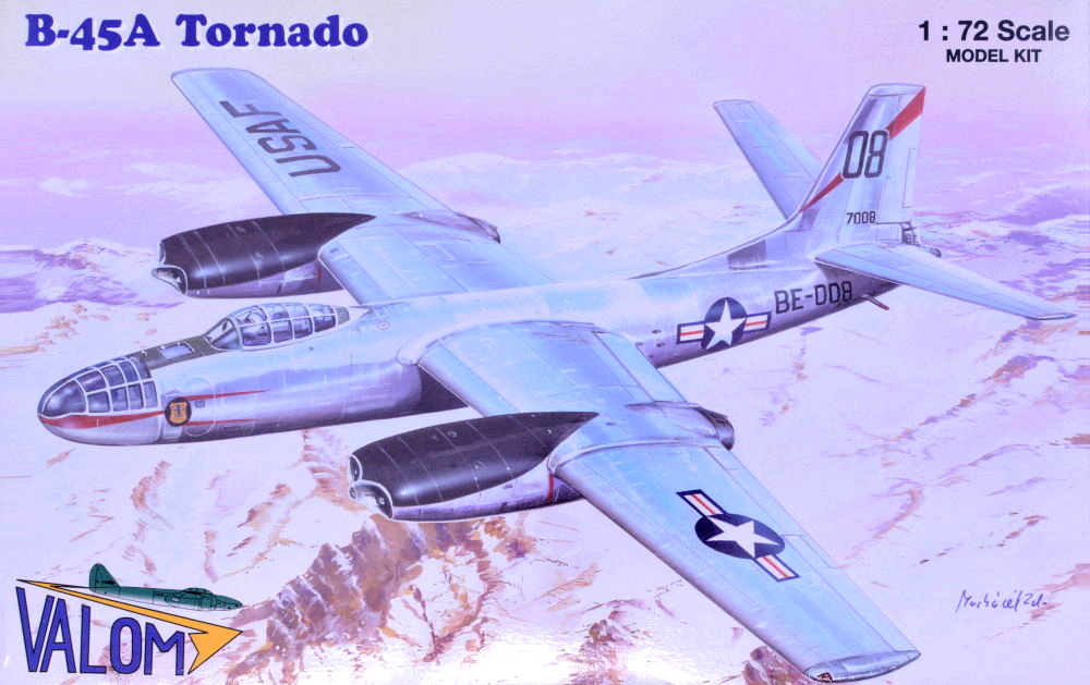 1/72 N.A. B-45A Tornado (2x camo)
