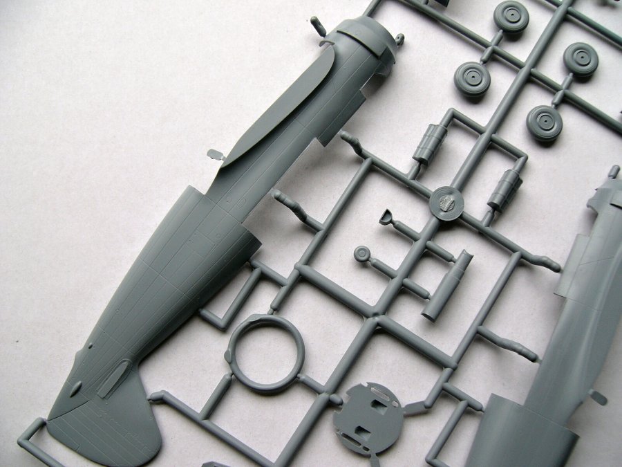 MODELIMEX Online Shop | 1/48 Breda Ba.65 w/ Fiat A.80 RC.41 engine ...