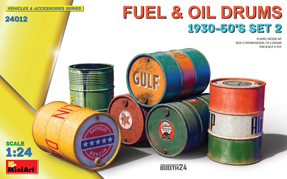 1/24 Fuel & Oil Drums 1930-50's Set 2